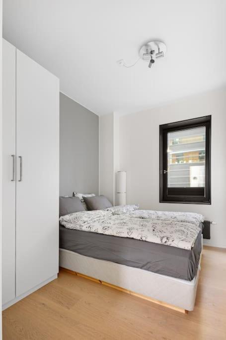 Modern 3bed Sea View @ Barcode *